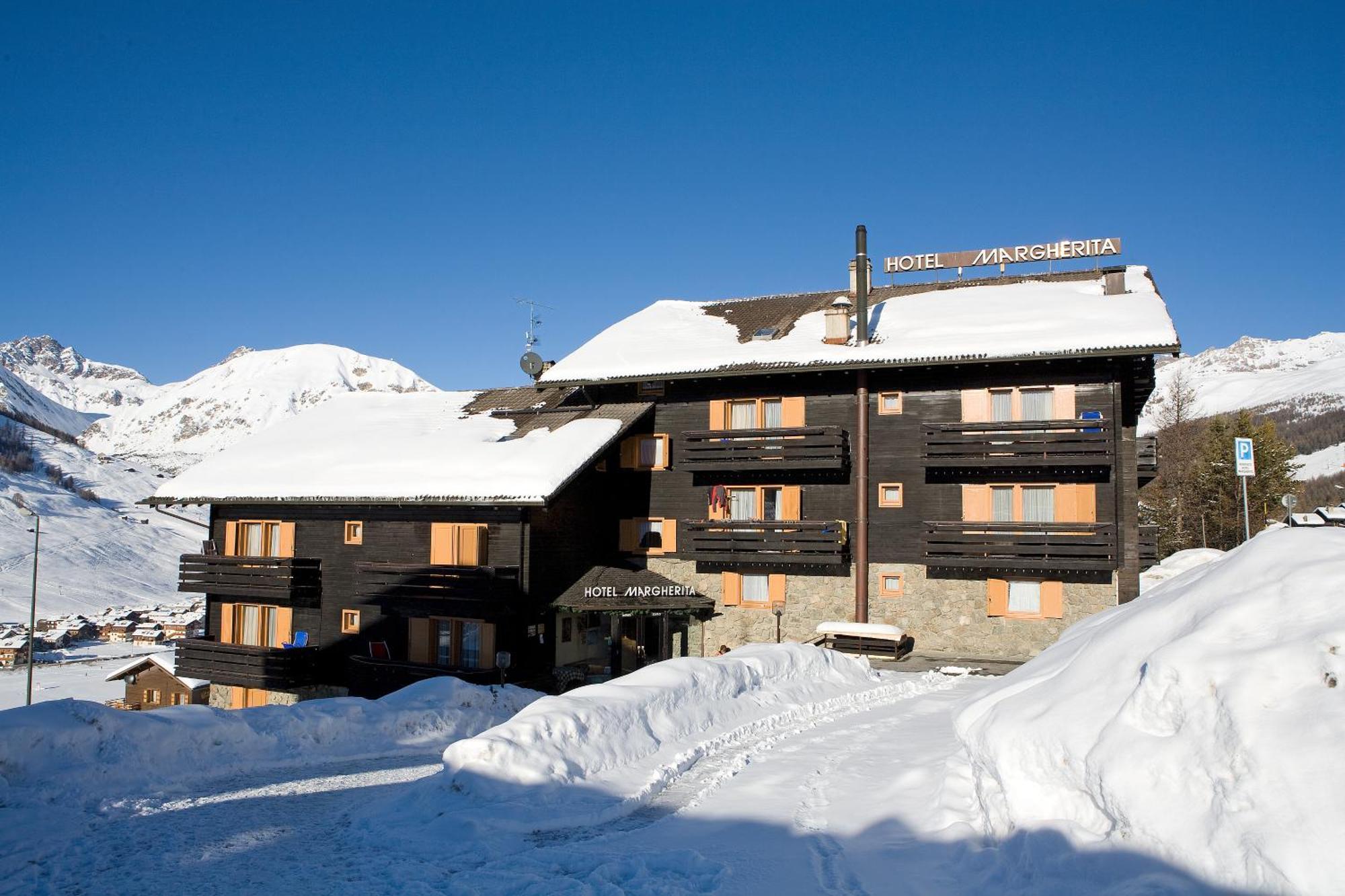 Hotel Margherita Livigno Exterior photo