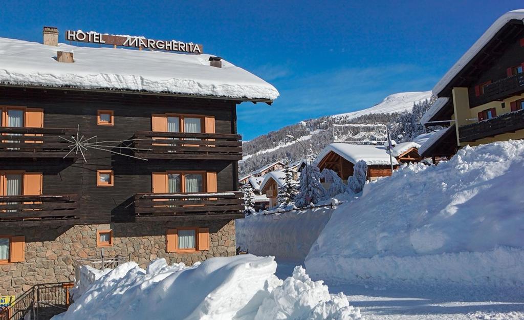 Hotel Margherita Livigno Exterior photo